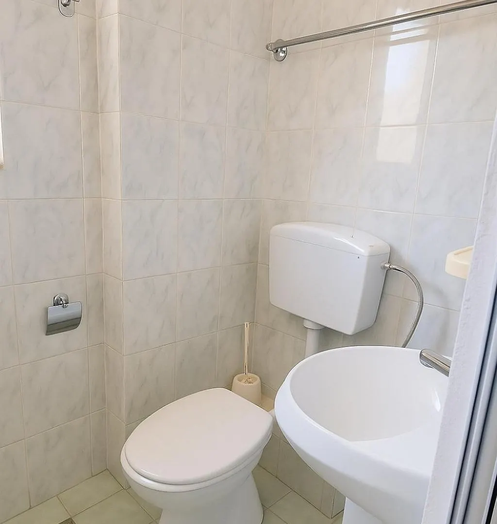 Hotel Ardjan Golem