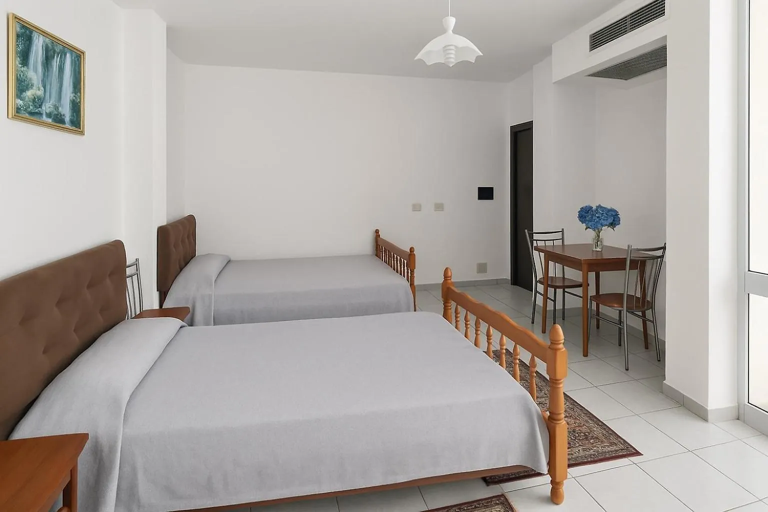 Hotel Ardjan Golem  Albania