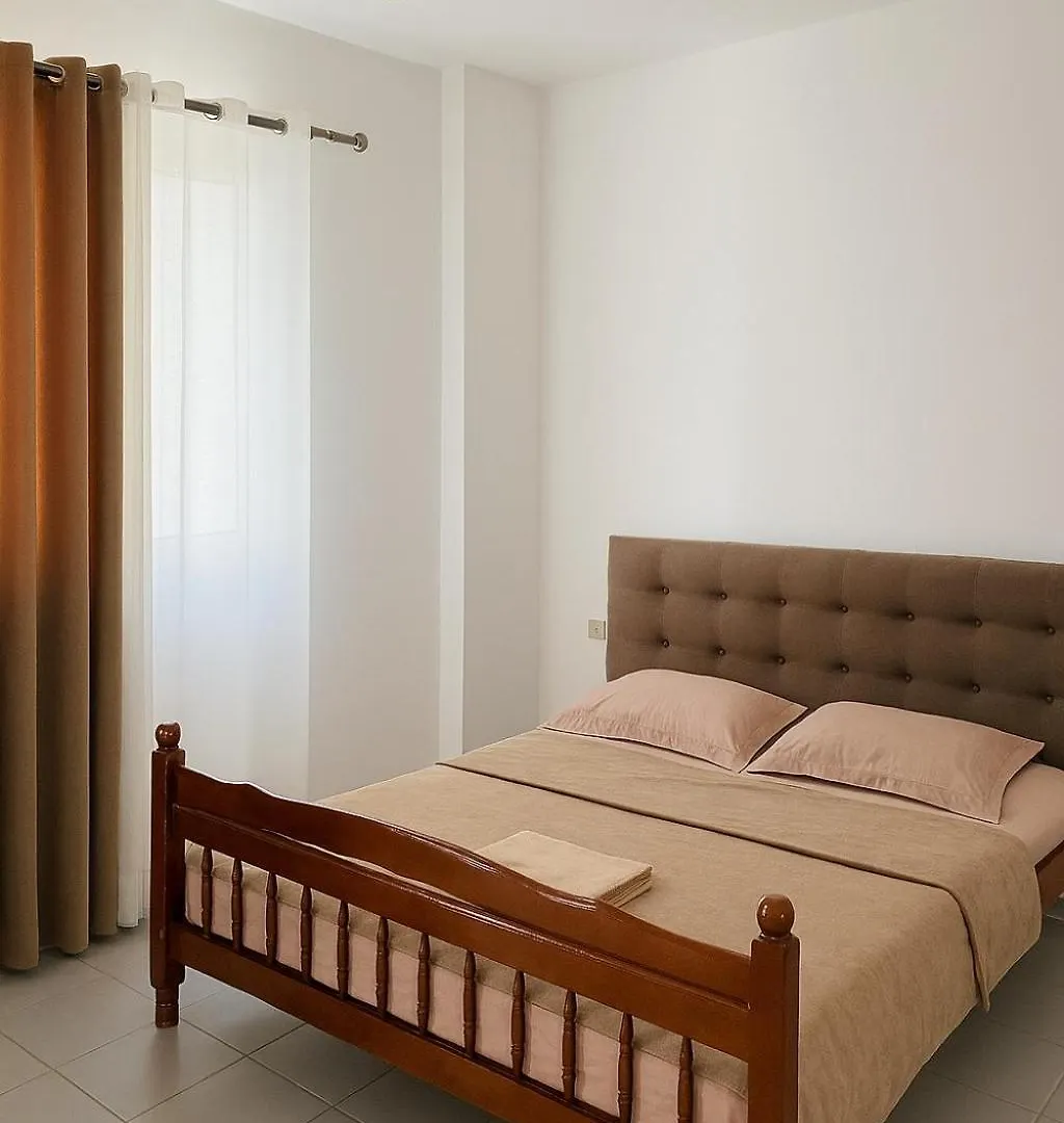 Hotel Ardjan Golem